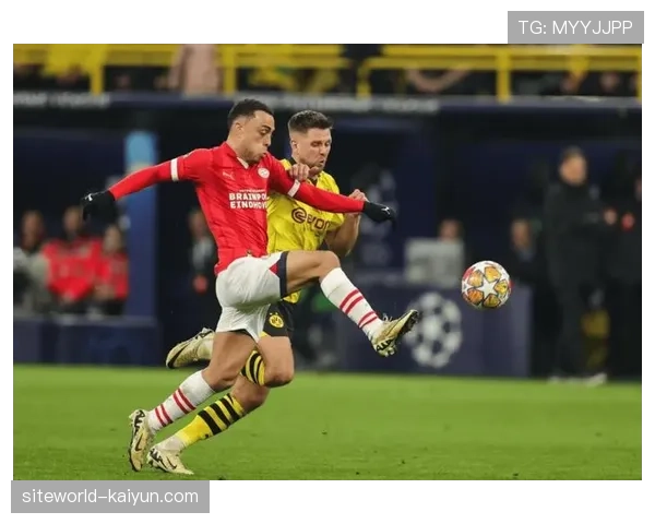 舒斯特获德国年度最佳教练 弗赖堡战术体系成熟 舒斯特获德国年度最佳教练 弗赖堡战术体系成熟