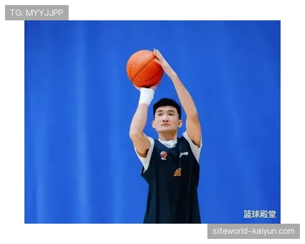 孙铭徽关键时刻接管比赛 广厦后卫展现领袖担当